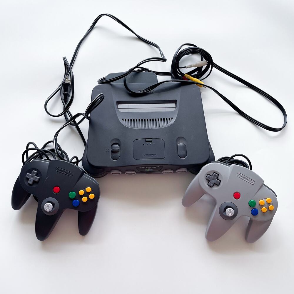 Nintendo 64 Console Two Controllers and all Cables Tested Works!